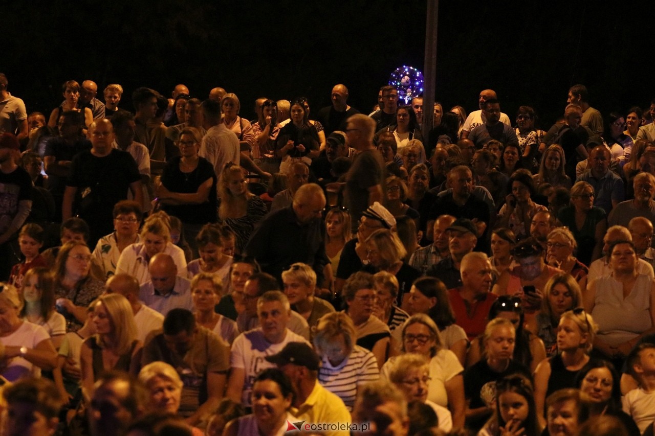 Miodobraniowa Noc Kabaretowa 2024 [24.08.2024] - zdjęcie #147 - eOstroleka.pl