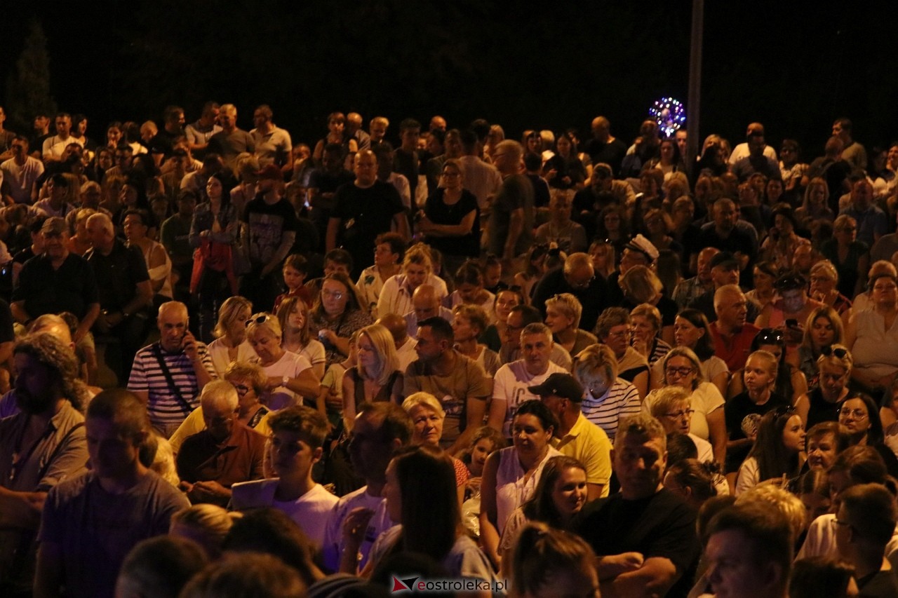 Miodobraniowa Noc Kabaretowa 2024 [24.08.2024] - zdjęcie #146 - eOstroleka.pl