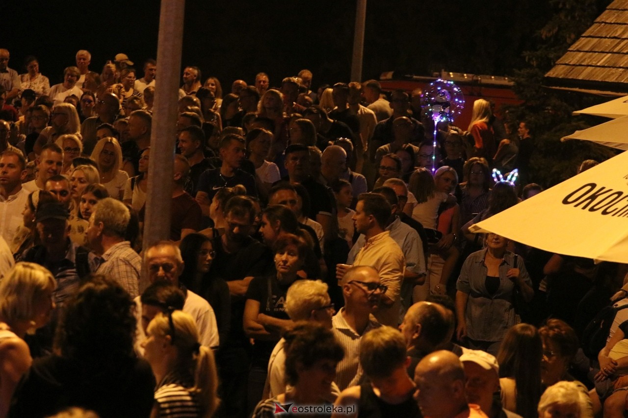Miodobraniowa Noc Kabaretowa 2024 [24.08.2024] - zdjęcie #144 - eOstroleka.pl