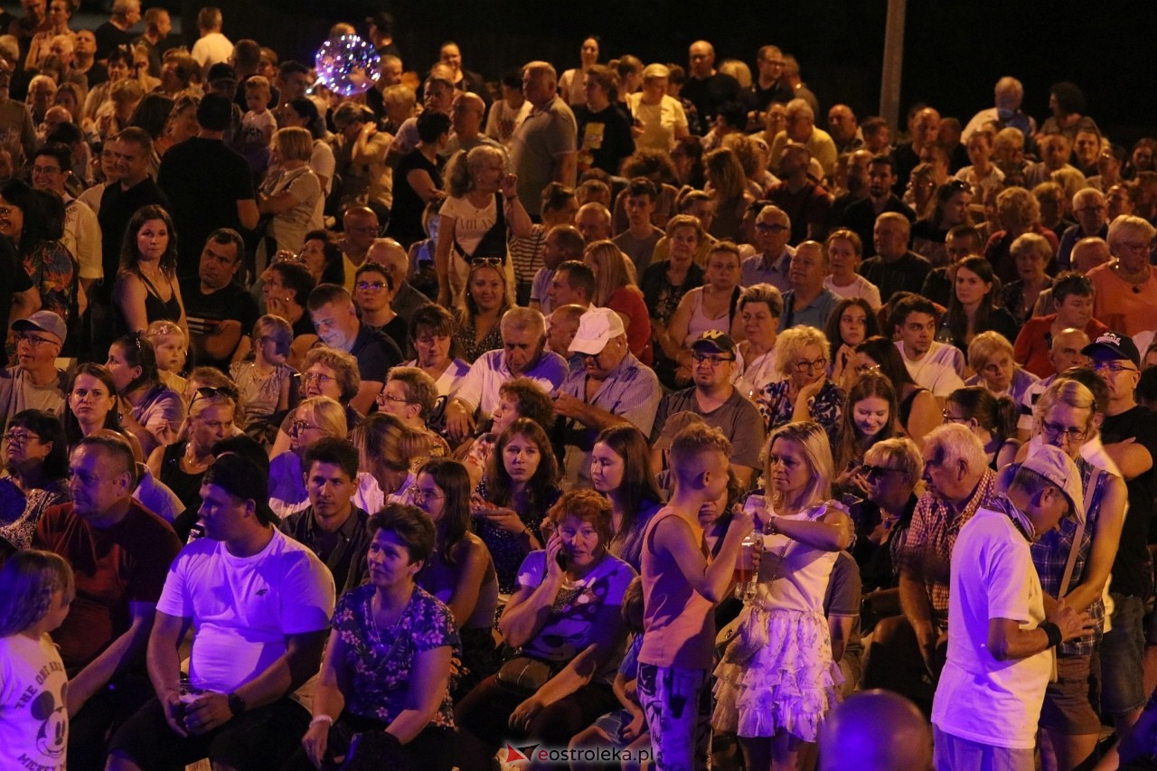 Miodobraniowa Noc Kabaretowa 2024 [24.08.2024] - zdjęcie #143 - eOstroleka.pl