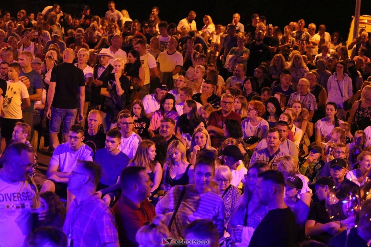 Miodobraniowa Noc Kabaretowa 2024 [24.08.2024] - zdjęcie #138 - eOstroleka.pl