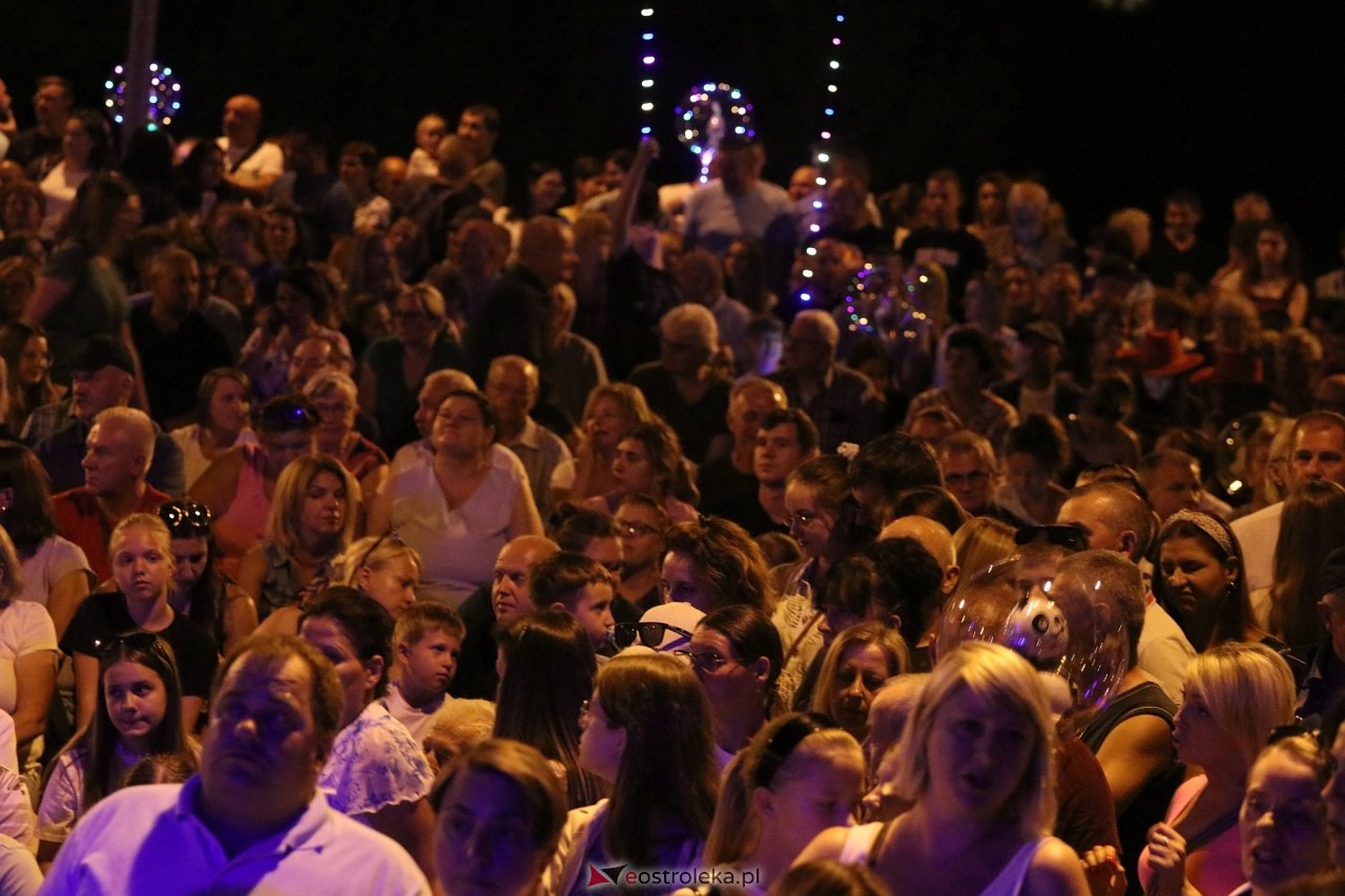 Miodobraniowa Noc Kabaretowa 2024 [24.08.2024] - zdjęcie #117 - eOstroleka.pl