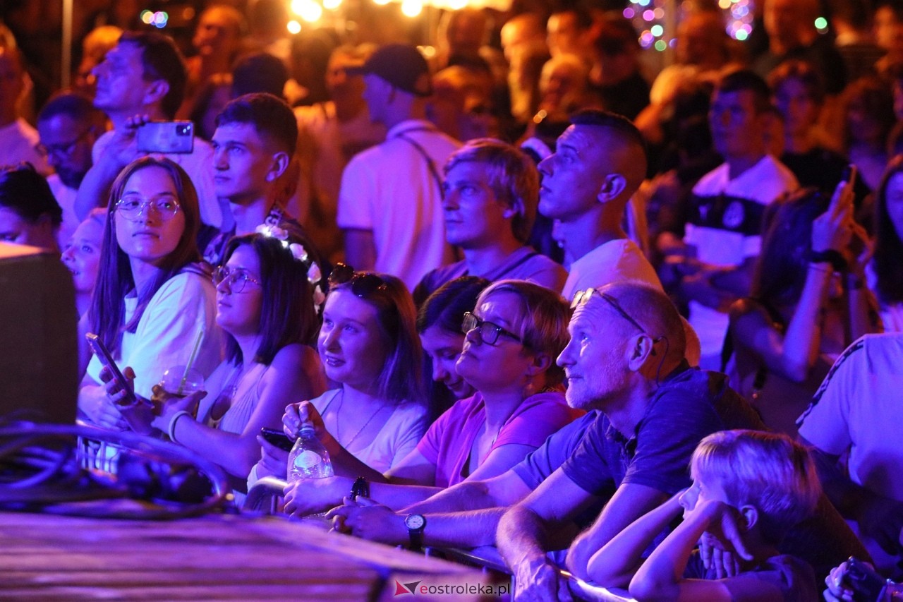 Miodobraniowa Noc Kabaretowa 2024 [24.08.2024] - zdjęcie #108 - eOstroleka.pl