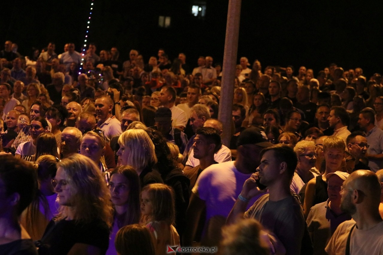 Miodobraniowa Noc Kabaretowa 2024 [24.08.2024] - zdjęcie #105 - eOstroleka.pl