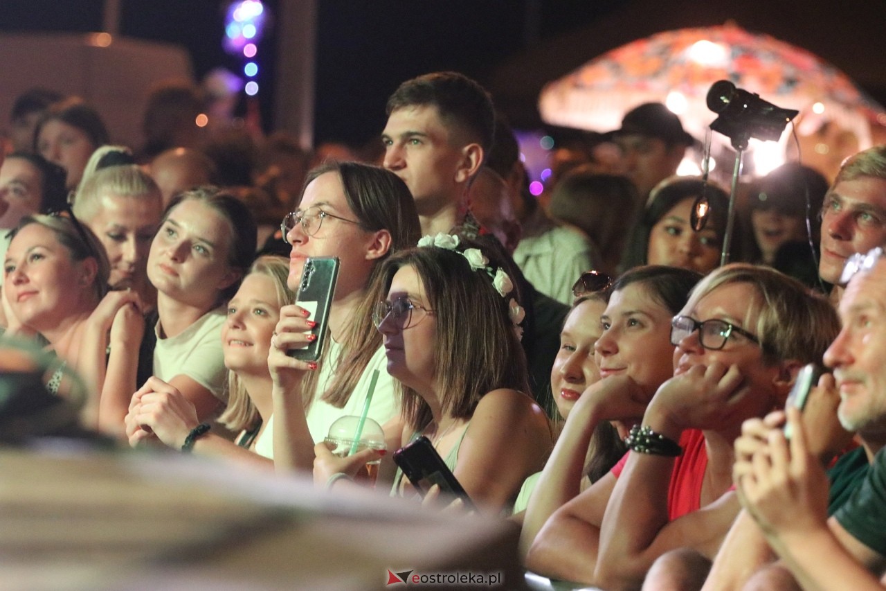 Miodobraniowa Noc Kabaretowa 2024 [24.08.2024] - zdjęcie #97 - eOstroleka.pl