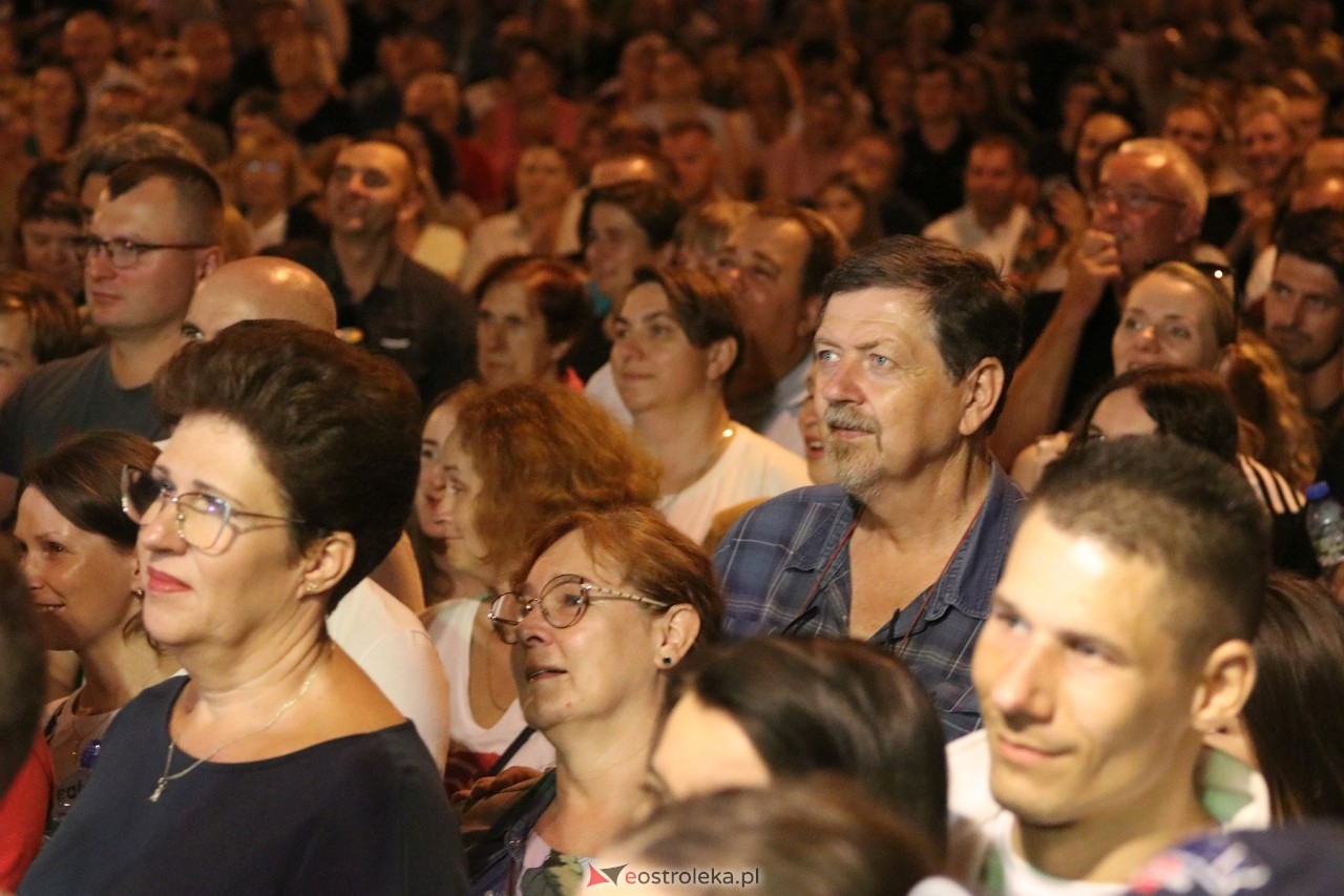 Miodobraniowa Noc Kabaretowa 2024 [24.08.2024] - zdjęcie #35 - eOstroleka.pl