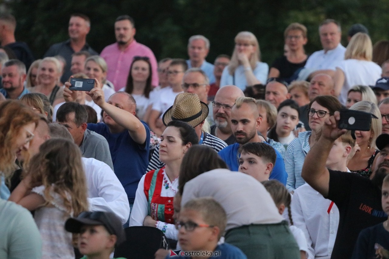 Miodobraniowa Noc Kabaretowa 2024 [24.08.2024] - zdjęcie #171 - eOstroleka.pl