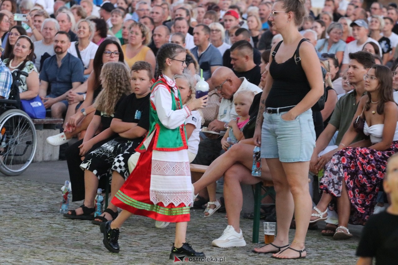Miodobraniowa Noc Kabaretowa 2024 [24.08.2024] - zdjęcie #169 - eOstroleka.pl