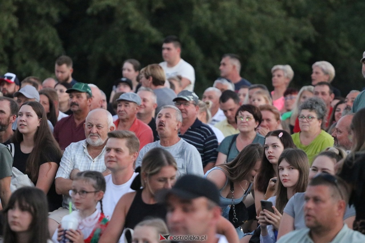 Miodobraniowa Noc Kabaretowa 2024 [24.08.2024] - zdjęcie #158 - eOstroleka.pl