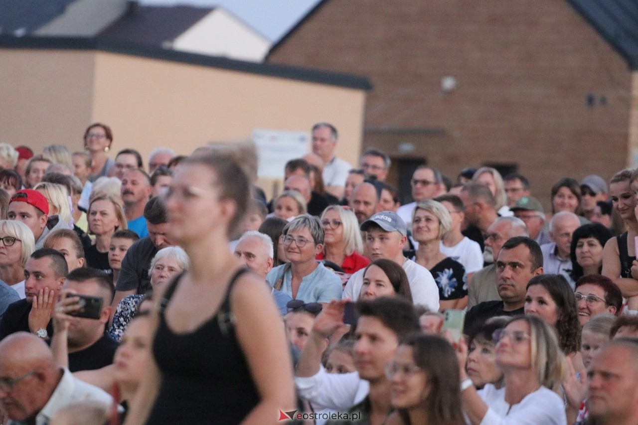 Miodobraniowa Noc Kabaretowa 2024 [24.08.2024] - zdjęcie #154 - eOstroleka.pl
