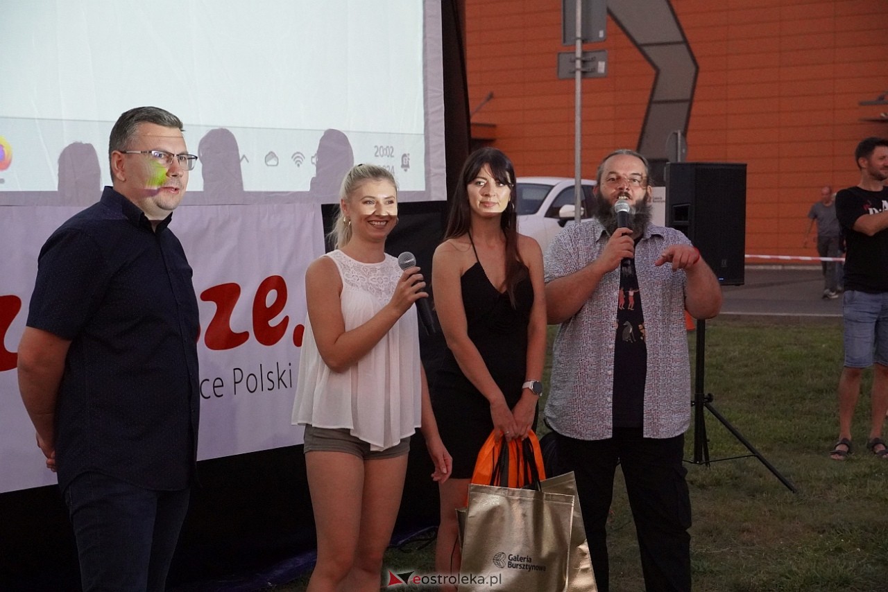 Letnie kino plenerowe w Ostrołęce. Na dużym ekranie film „Krudowie 2: Nowa Era” [24.08.2024] - zdjęcie #50 - eOstroleka.pl