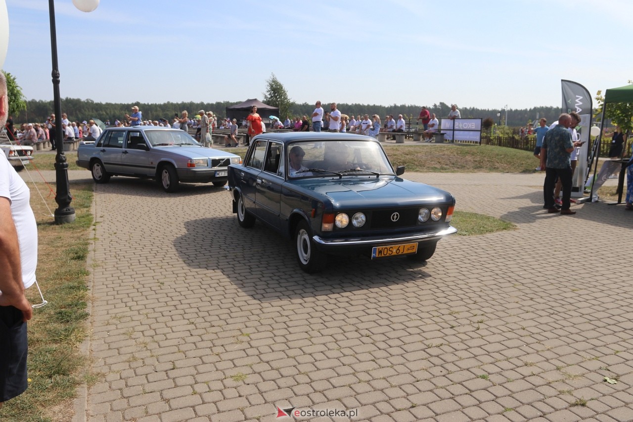 Miodobranie Kurpiowskie 2024 - zlot aut z PRL [25.08.2024] - zdjęcie #22 - eOstroleka.pl