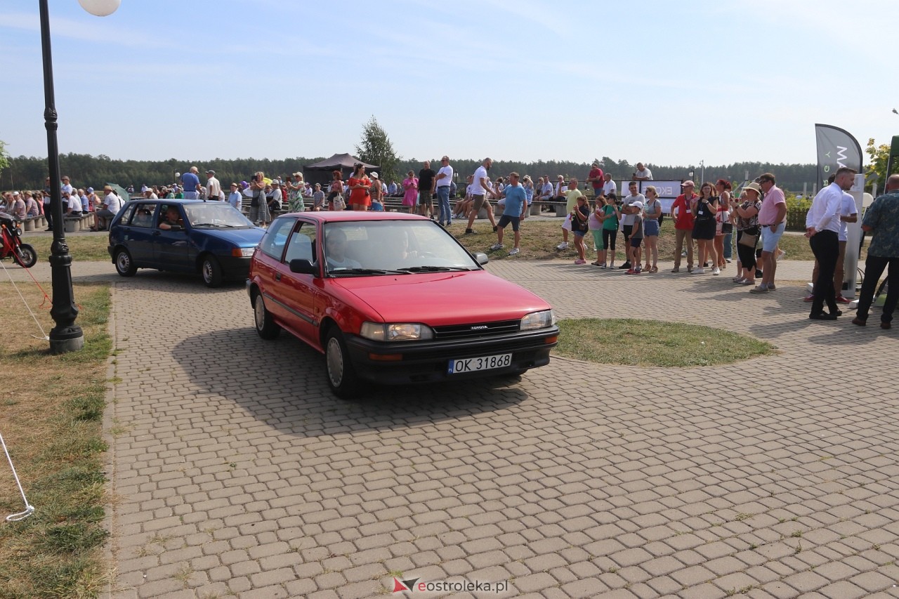 Miodobranie Kurpiowskie 2024 - zlot aut z PRL [25.08.2024] - zdjęcie #15 - eOstroleka.pl