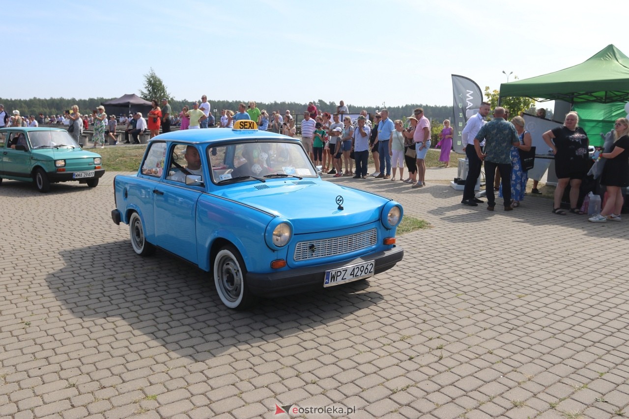 Miodobranie Kurpiowskie 2024 - zlot aut z PRL [25.08.2024] - zdjęcie #3 - eOstroleka.pl