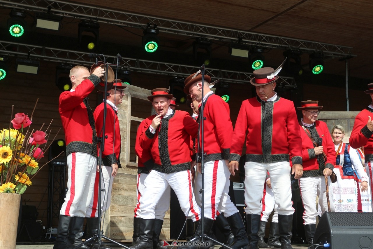 Miodobranie Kurpiowskie 2024 - widowisko folklorystyczne [24.08.2024] - zdjęcie #45 - eOstroleka.pl