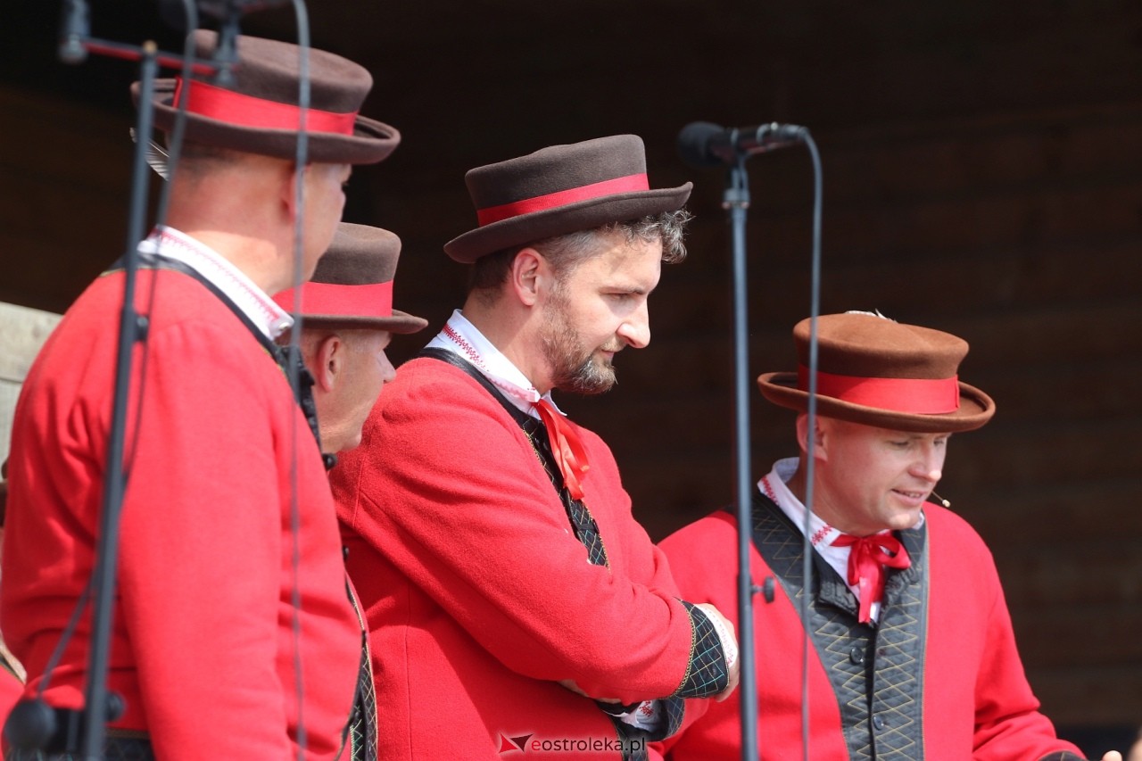 Miodobranie Kurpiowskie 2024 - widowisko folklorystyczne [24.08.2024] - zdjęcie #13 - eOstroleka.pl