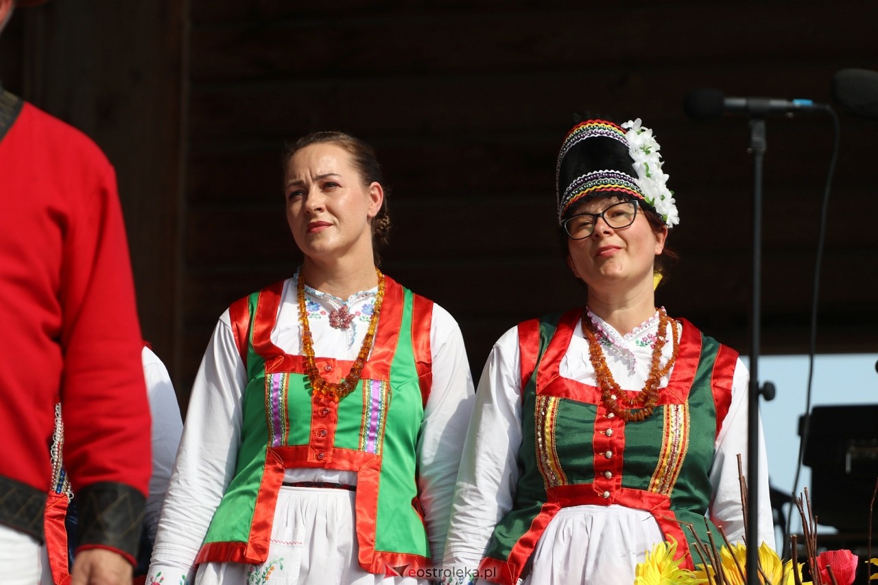 Miodobranie Kurpiowskie 2024 - widowisko folklorystyczne [24.08.2024] - zdjęcie #12 - eOstroleka.pl