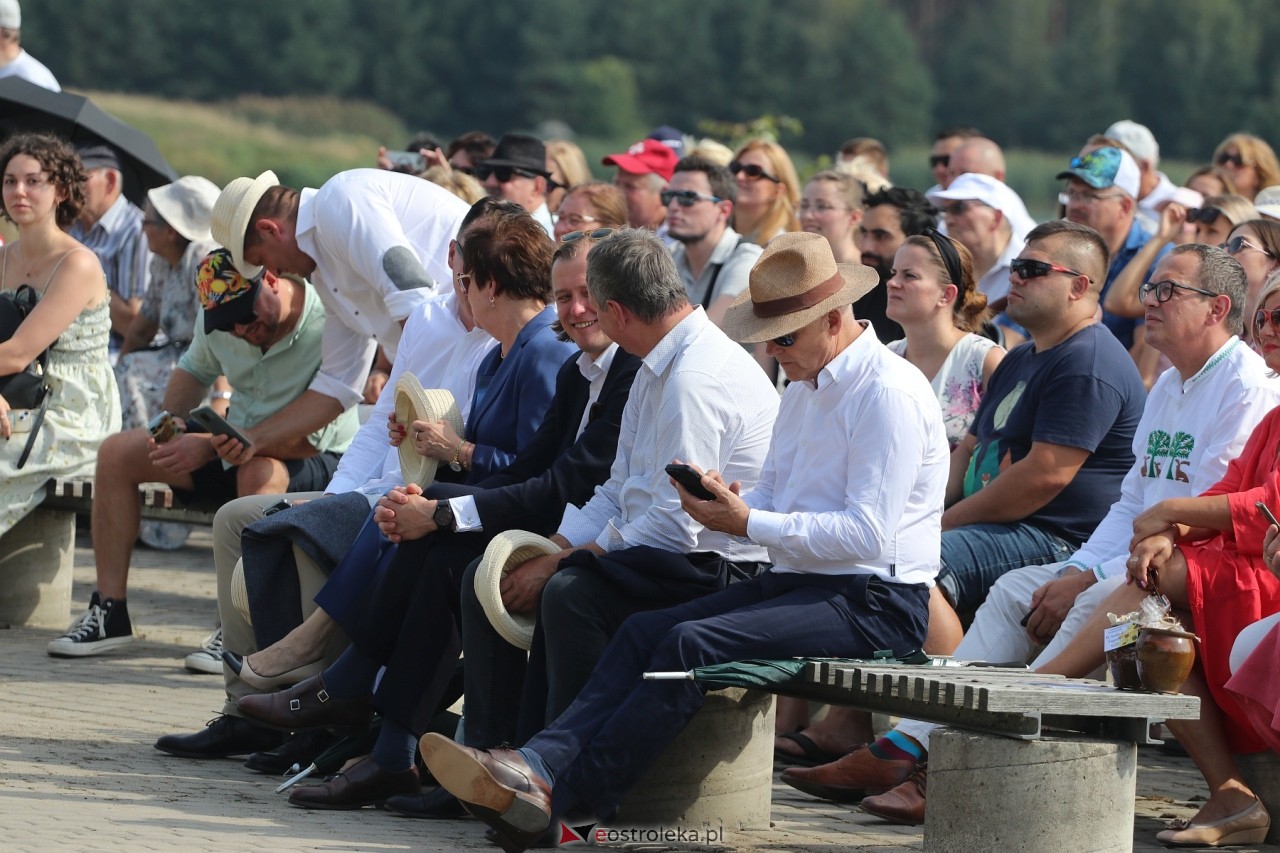 Miodobranie Kurpiowskie 2024 - widowisko folklorystyczne [24.08.2024] - zdjęcie #9 - eOstroleka.pl