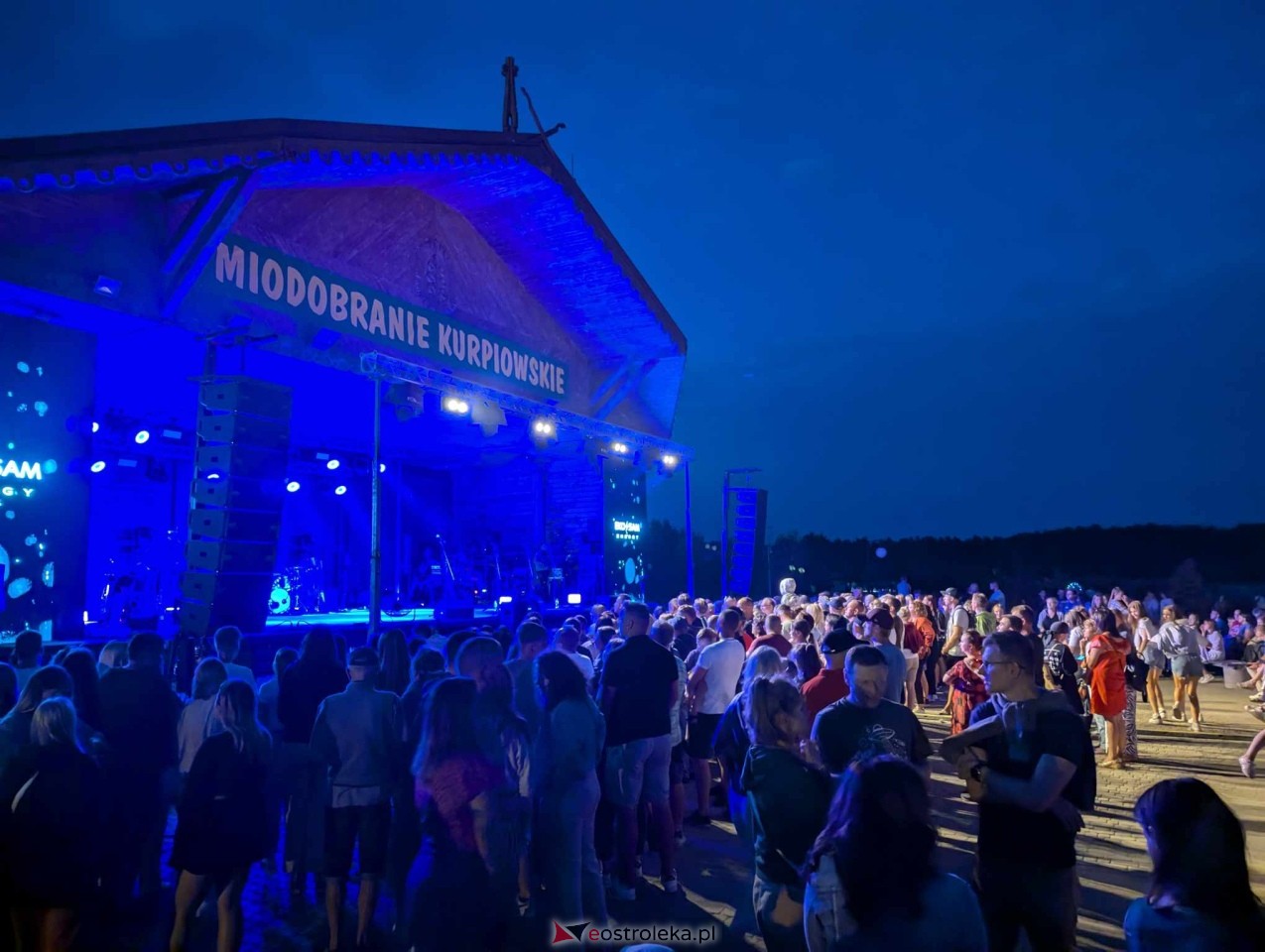 Miodobranie Kurpiowskie 2024 - Wanda i Banda oraz Ania Dąbrowska [25.08.2024] - zdjęcie #7 - eOstroleka.pl