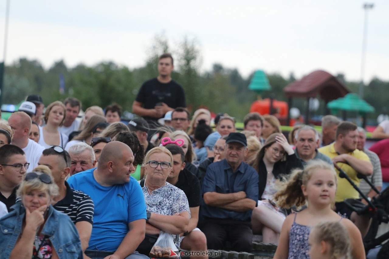 Miodobranie Kurpiowskie 2024 - Wanda i Banda oraz Ania Dąbrowska [25.08.2024] - zdjęcie #94 - eOstroleka.pl