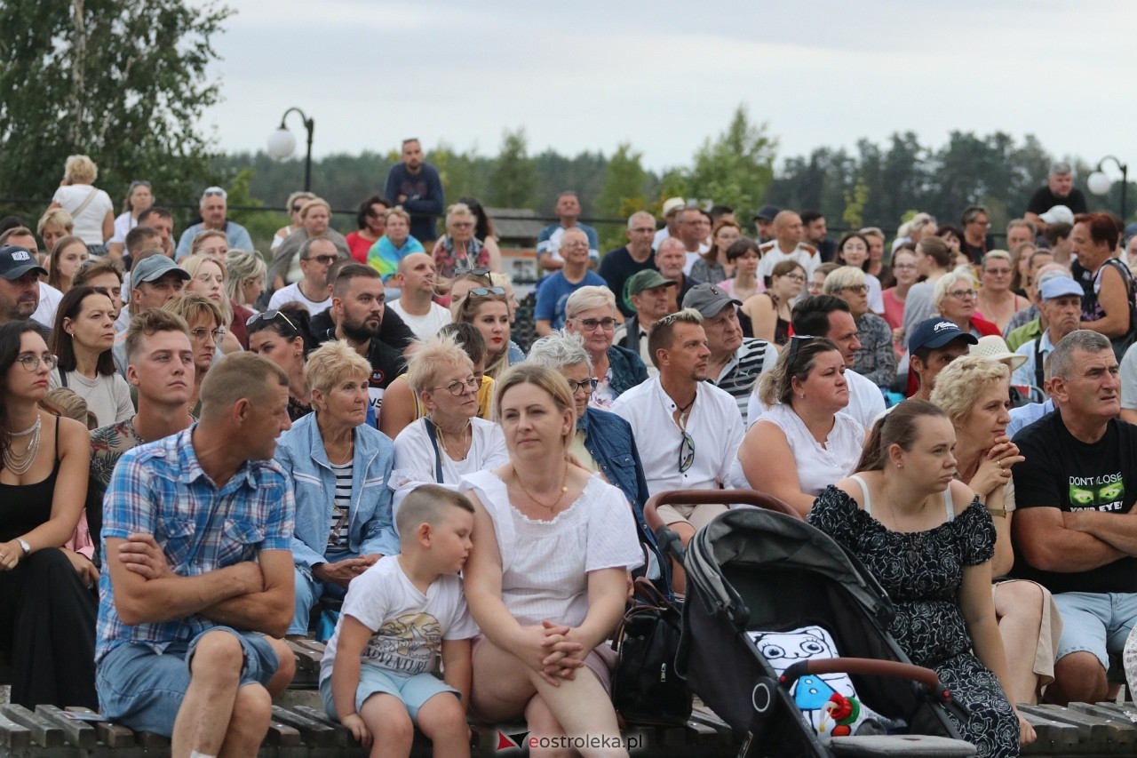 Miodobranie Kurpiowskie 2024 - Wanda i Banda oraz Ania Dąbrowska [25.08.2024] - zdjęcie #82 - eOstroleka.pl