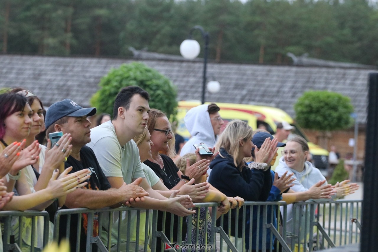 Miodobranie Kurpiowskie 2024 - Wanda i Banda oraz Ania Dąbrowska [25.08.2024] - zdjęcie #79 - eOstroleka.pl