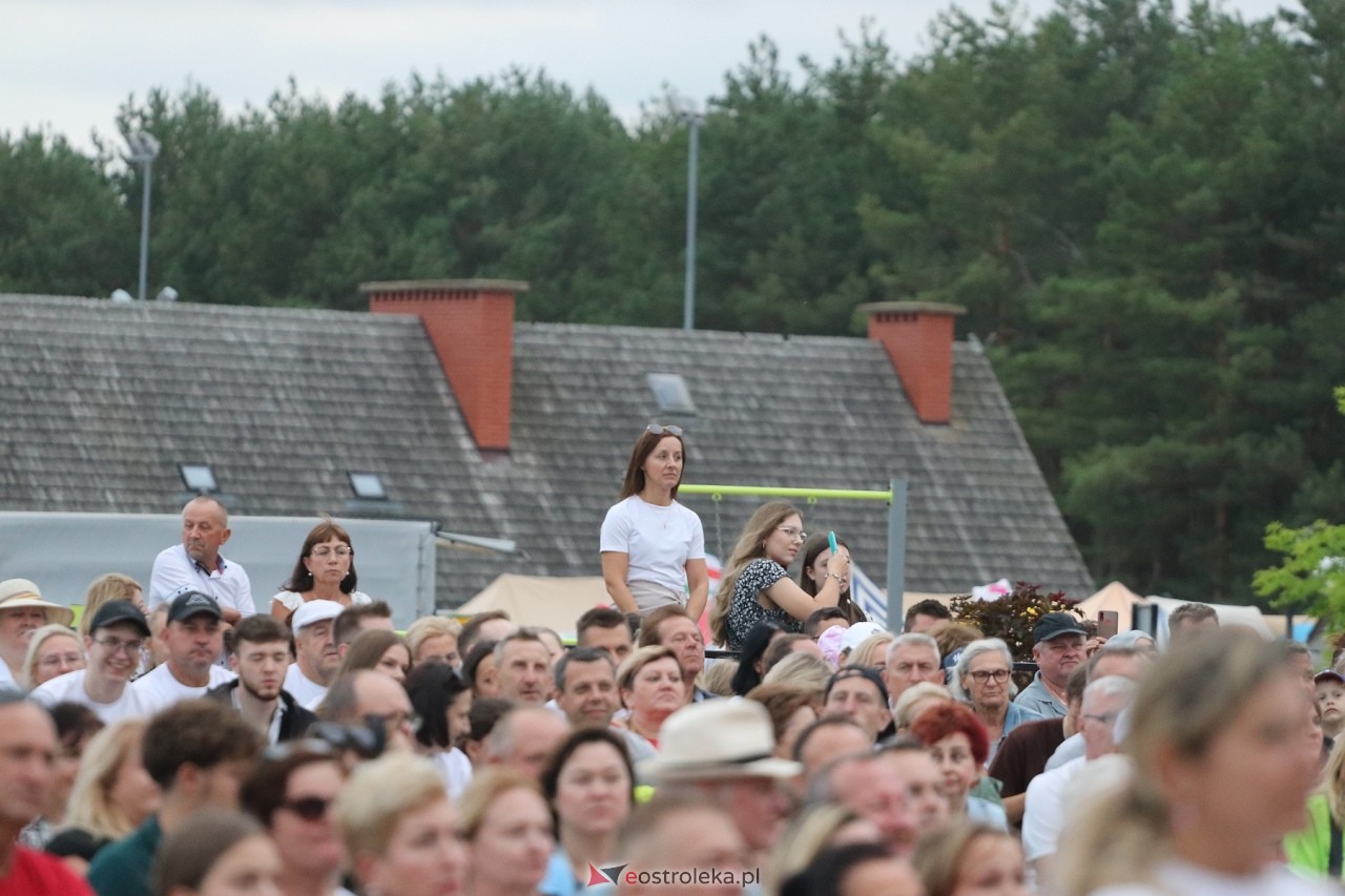 Miodobranie Kurpiowskie 2024 - Wanda i Banda oraz Ania Dąbrowska [25.08.2024] - zdjęcie #71 - eOstroleka.pl