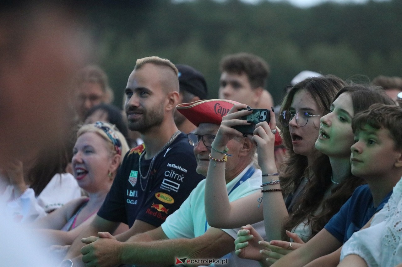 Miodobranie Kurpiowskie 2024 - Wanda i Banda oraz Ania Dąbrowska [25.08.2024] - zdjęcie #38 - eOstroleka.pl