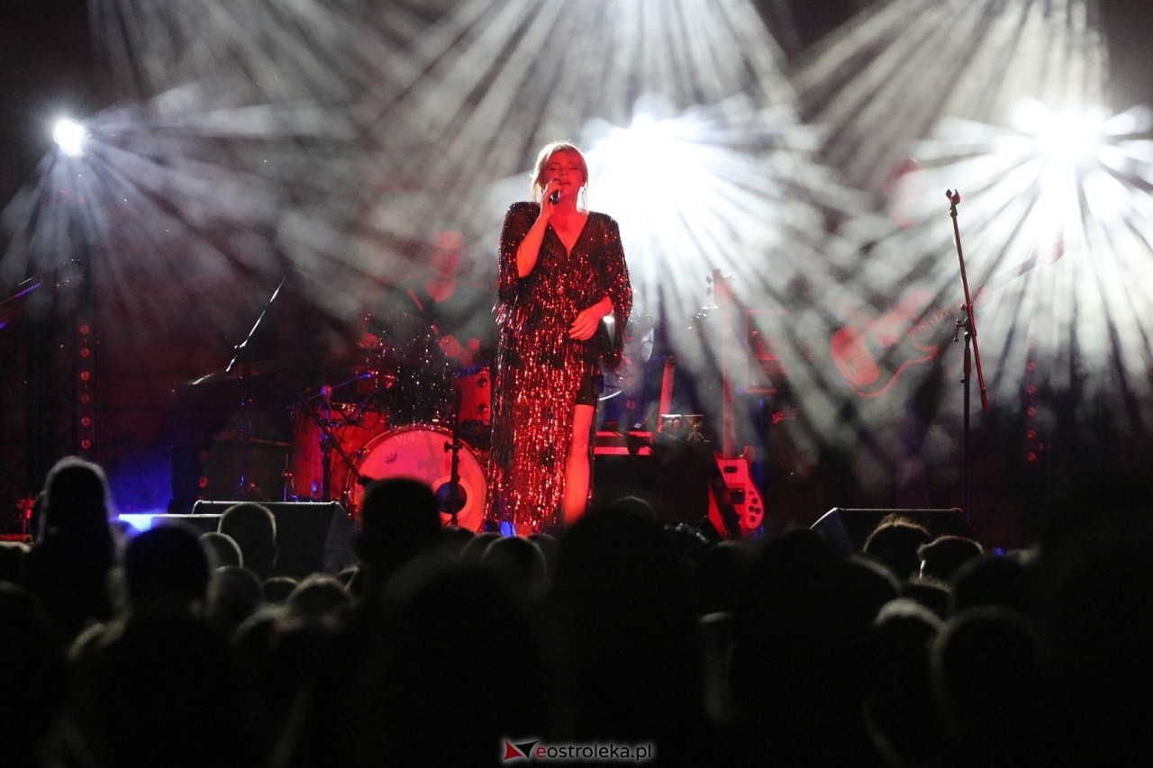 Miodobranie Kurpiowskie 2024 - Wanda i Banda oraz Ania Dąbrowska [25.08.2024] - zdjęcie #20 - eOstroleka.pl