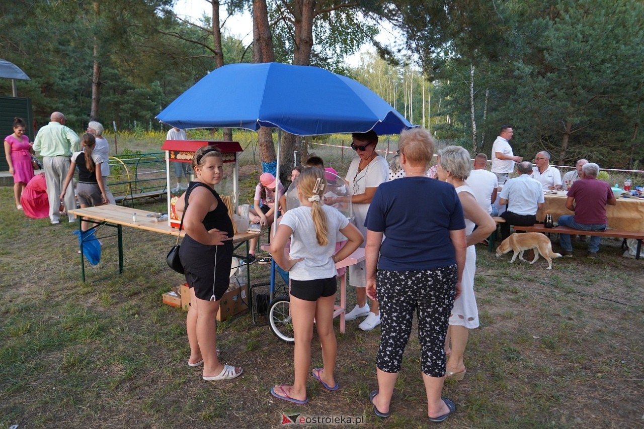 Potańcówka odpustowa z KGW Kurpie Szlacheckie i Dworskie [25.08.2024] - zdjęcie #131 - eOstroleka.pl
