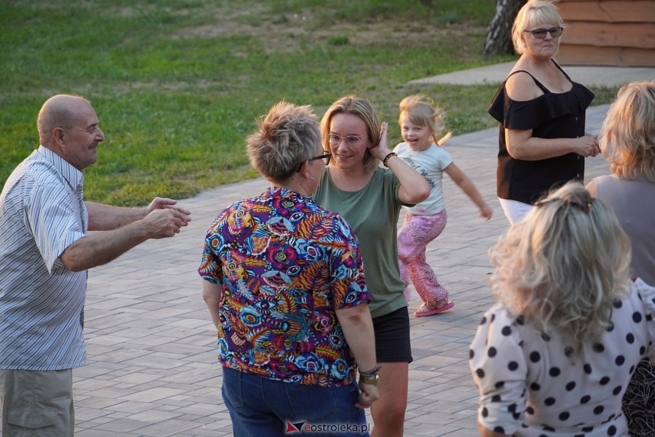 Potańcówka odpustowa z KGW Kurpie Szlacheckie i Dworskie [25.08.2024] - zdjęcie #106 - eOstroleka.pl