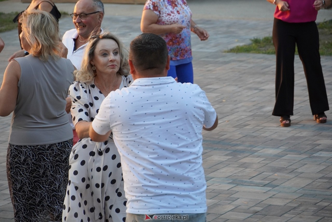 Potańcówka odpustowa z KGW Kurpie Szlacheckie i Dworskie [25.08.2024] - zdjęcie #105 - eOstroleka.pl