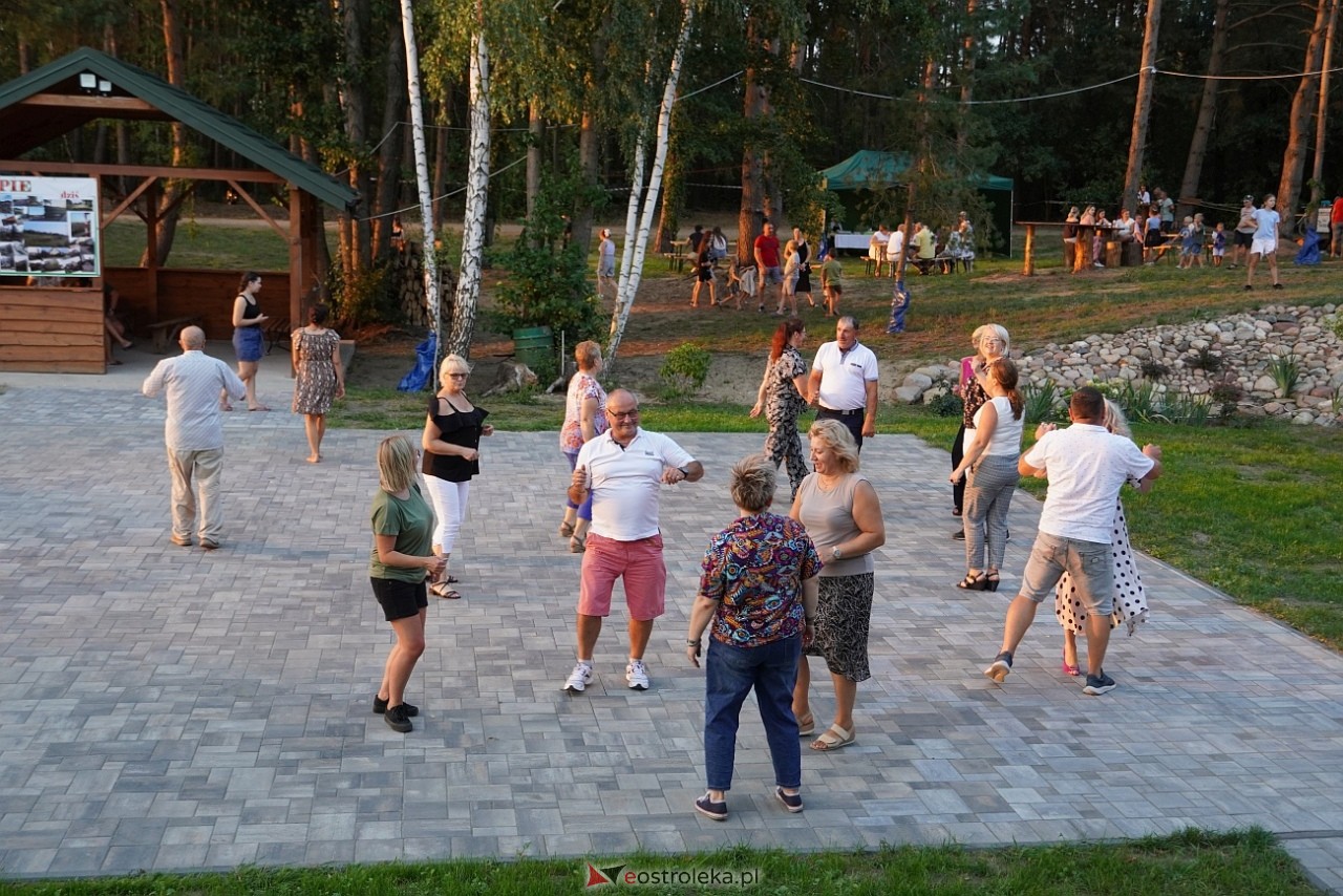 Potańcówka odpustowa z KGW Kurpie Szlacheckie i Dworskie [25.08.2024] - zdjęcie #95 - eOstroleka.pl