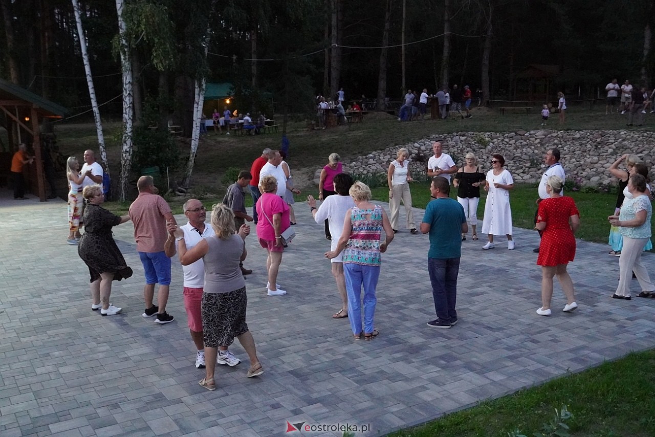 Potańcówka odpustowa z KGW Kurpie Szlacheckie i Dworskie [25.08.2024] - zdjęcie #8 - eOstroleka.pl