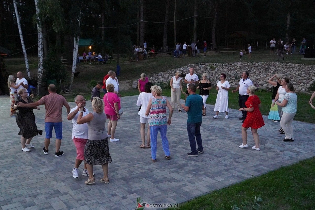 Potańcówka odpustowa z KGW Kurpie Szlacheckie i Dworskie [25.08.2024] - zdjęcie #7 - eOstroleka.pl