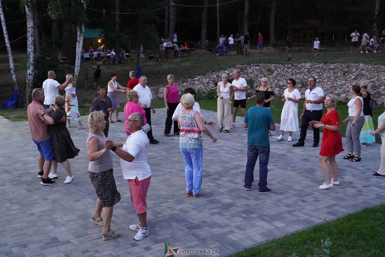 Potańcówka odpustowa z KGW Kurpie Szlacheckie i Dworskie [25.08.2024] - zdjęcie #4 - eOstroleka.pl