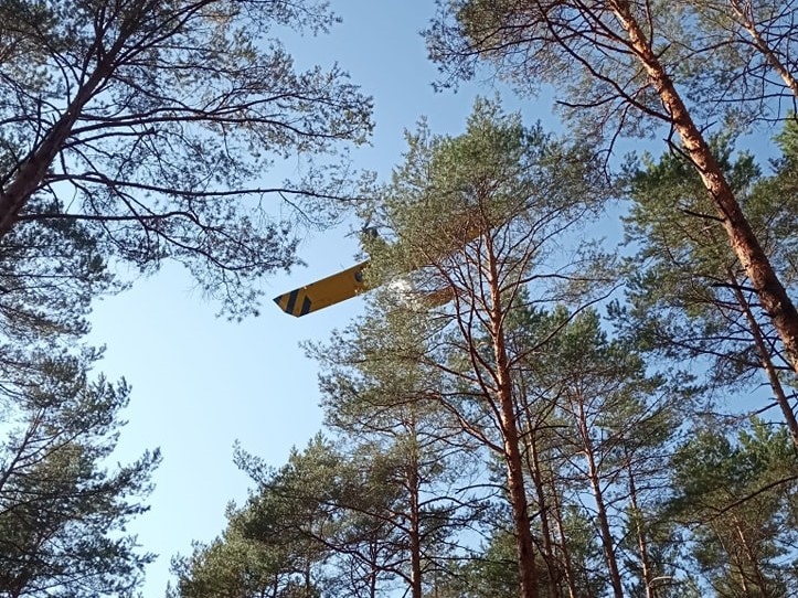 Dromader w akcji! Pożar lasu w Wachu [27.09.2024] - zdjęcie #8 - eOstroleka.pl