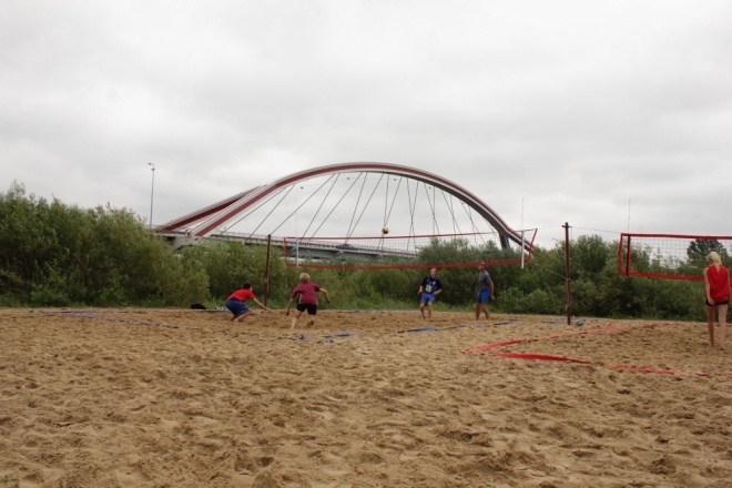 IV Otwarty Turniej Plażowej Piłki Siatkowej (23.07.2011) - zdjęcie #42 - eOstroleka.pl