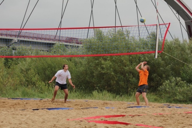 IV Otwarty Turniej Plażowej Piłki Siatkowej (23.07.2011) - zdjęcie #8 - eOstroleka.pl