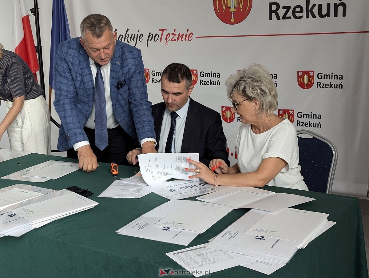 Podpisanie umowy na dofinansowanie dla gminy Olszewo-Borki ze środkó WFOŚiGW [28.08.2024] - zdjęcie #5 - eOstroleka.pl