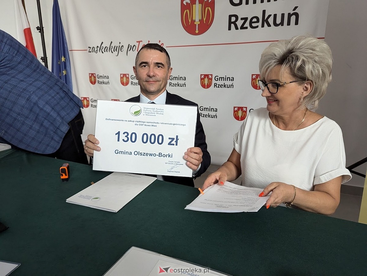 Podpisanie umowy na dofinansowanie dla gminy Olszewo-Borki ze środkó WFOŚiGW [28.08.2024] - zdjęcie #3 - eOstroleka.pl
