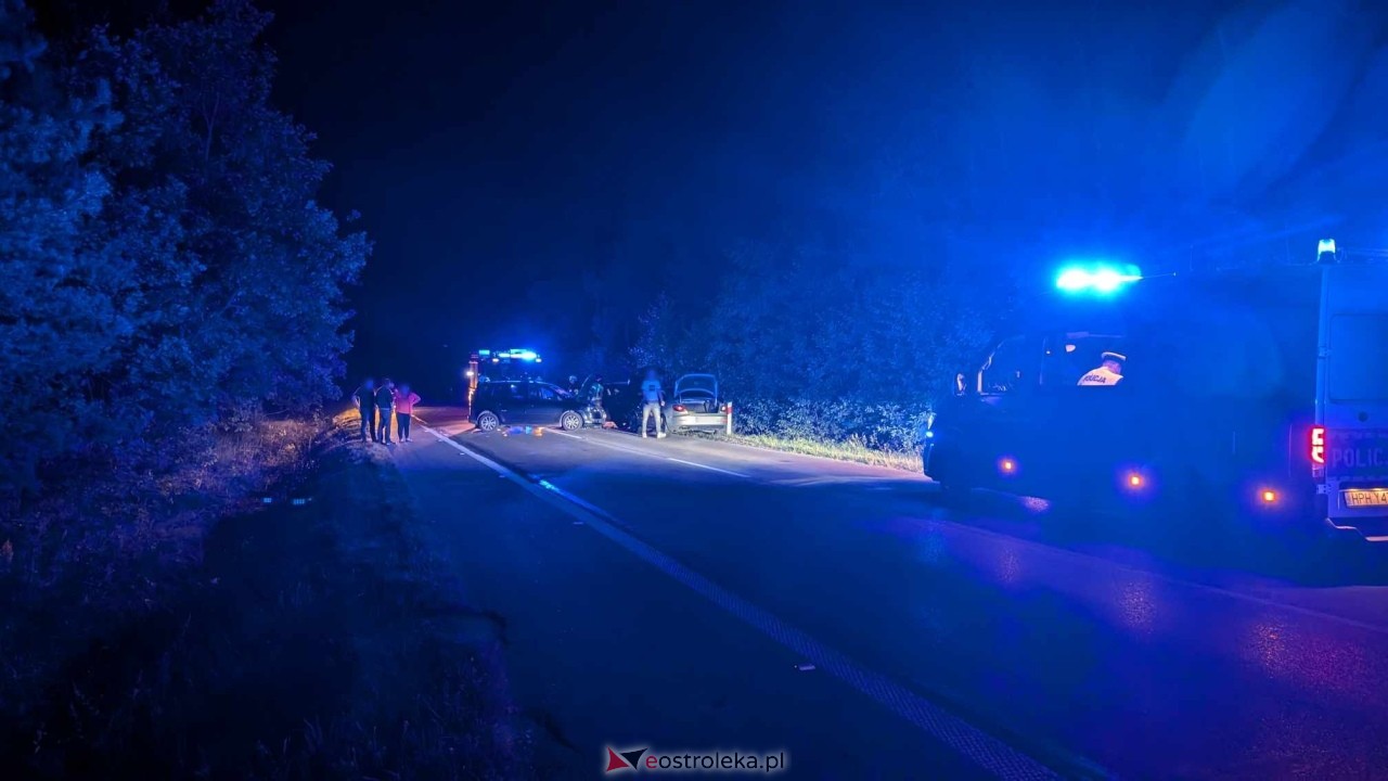 Borawe. Zderzenie trzech samochowdów [28.08.2024] - zdjęcie #9 - eOstroleka.pl