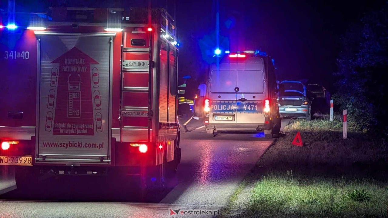 Borawe. Zderzenie trzech samochowdów [28.08.2024] - zdjęcie #8 - eOstroleka.pl