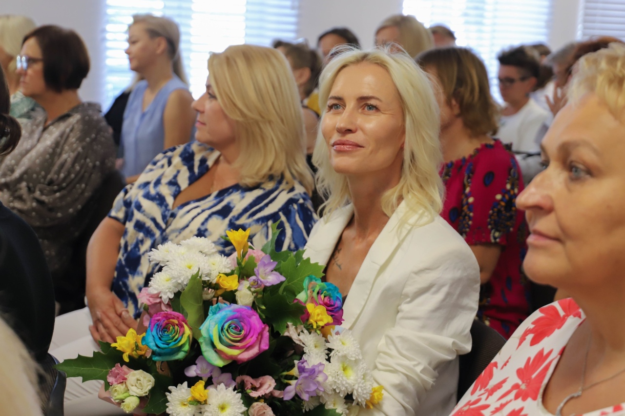 Awanse dla nauczycieli [29.08.2024] - zdjęcie #16 - eOstroleka.pl