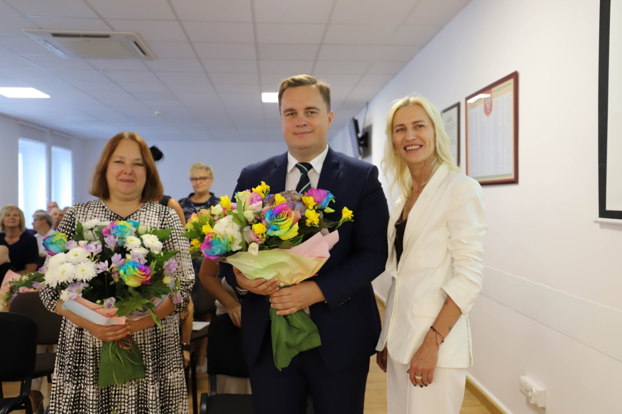 Awanse dla nauczycieli [29.08.2024] - zdjęcie #13 - eOstroleka.pl