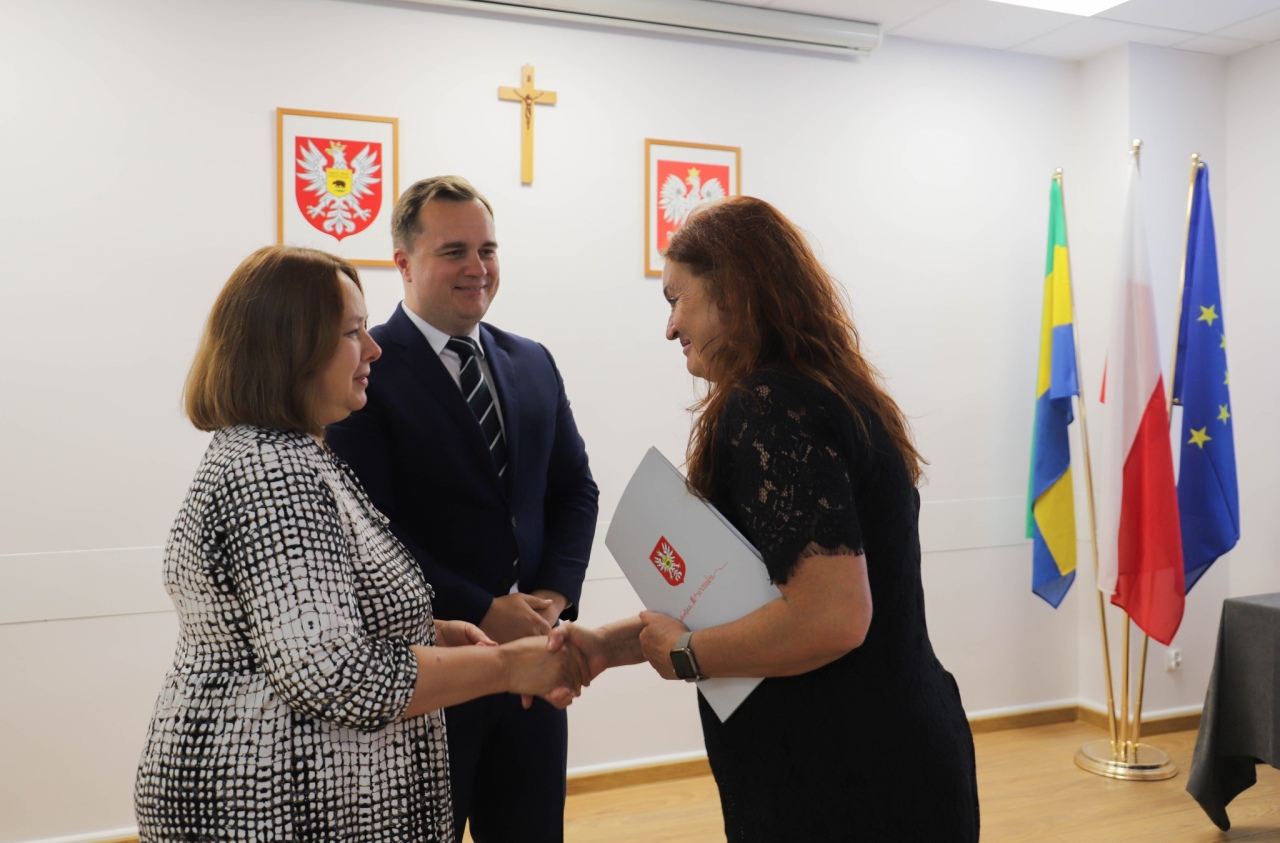 Awanse dla nauczycieli [29.08.2024] - zdjęcie #12 - eOstroleka.pl