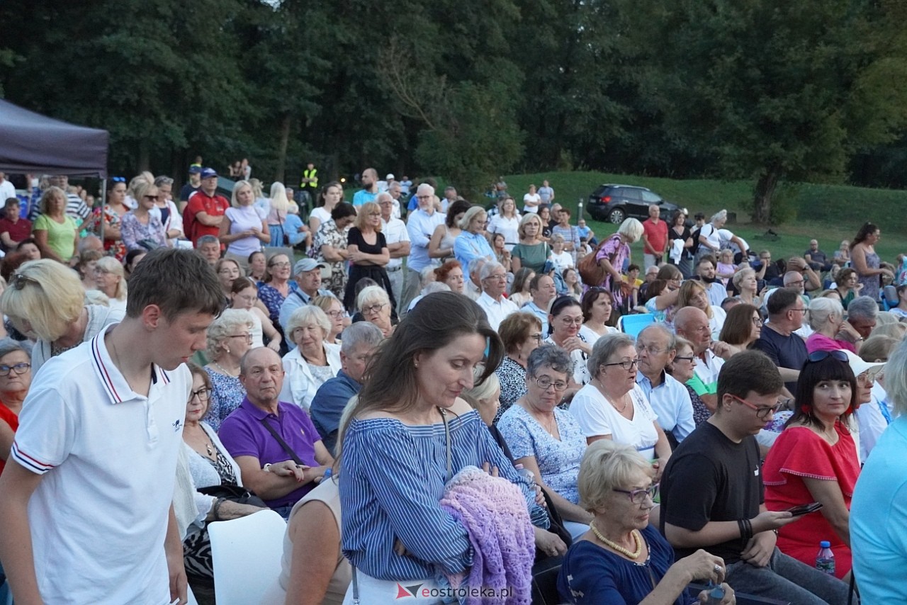 „Lubię tu wracać… - koncert galowy na otwarcie Festiwalu Ostrołęckie Operalia [30.08.2024] - zdjęcie #101 - eOstroleka.pl