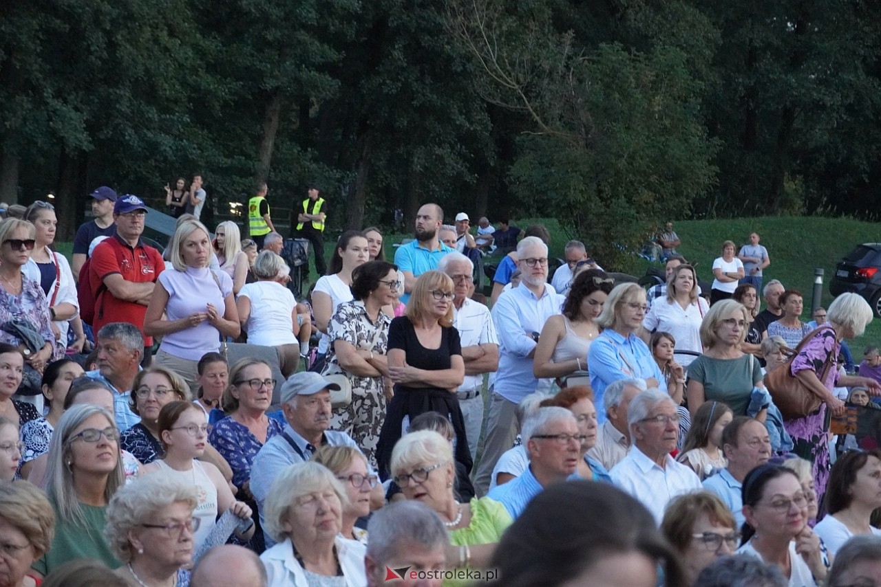 „Lubię tu wracać… - koncert galowy na otwarcie Festiwalu Ostrołęckie Operalia [30.08.2024] - zdjęcie #100 - eOstroleka.pl