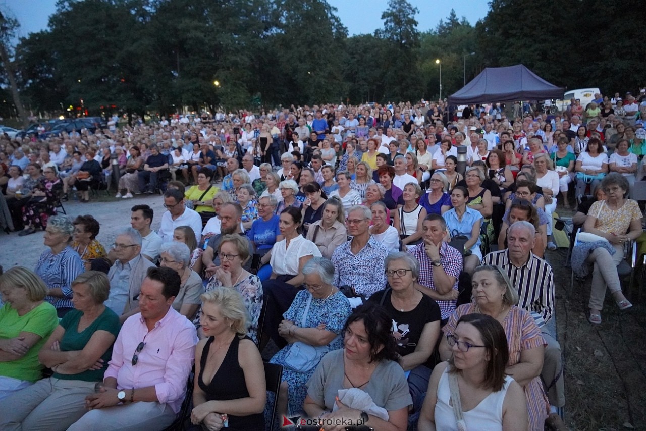 „Lubię tu wracać… - koncert galowy na otwarcie Festiwalu Ostrołęckie Operalia [30.08.2024] - zdjęcie #21 - eOstroleka.pl