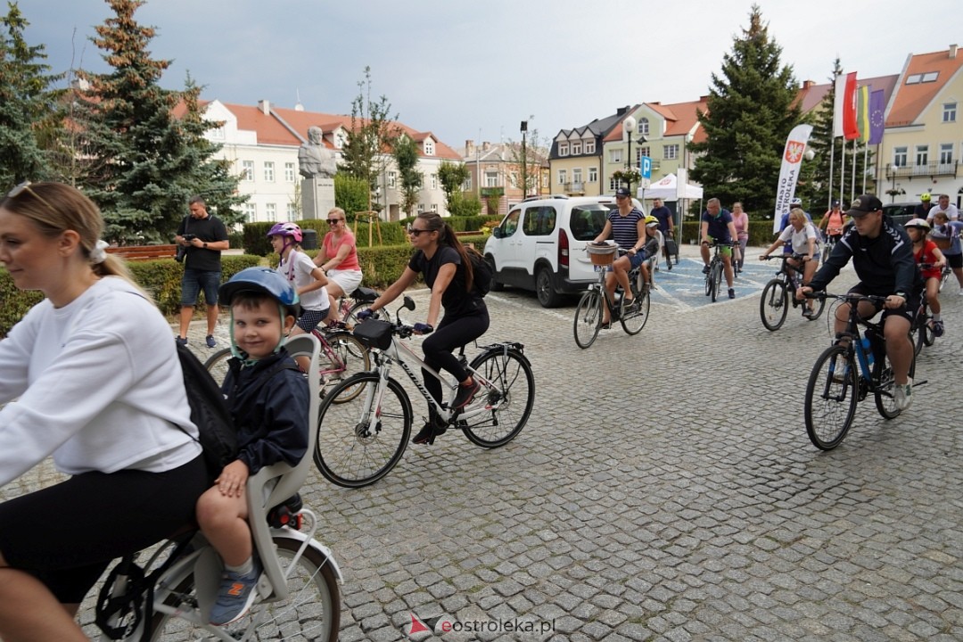Rodzinny rajd rowerowy na pożegnanie wakacji [31.08.2024] - zdjęcie #11 - eOstroleka.pl